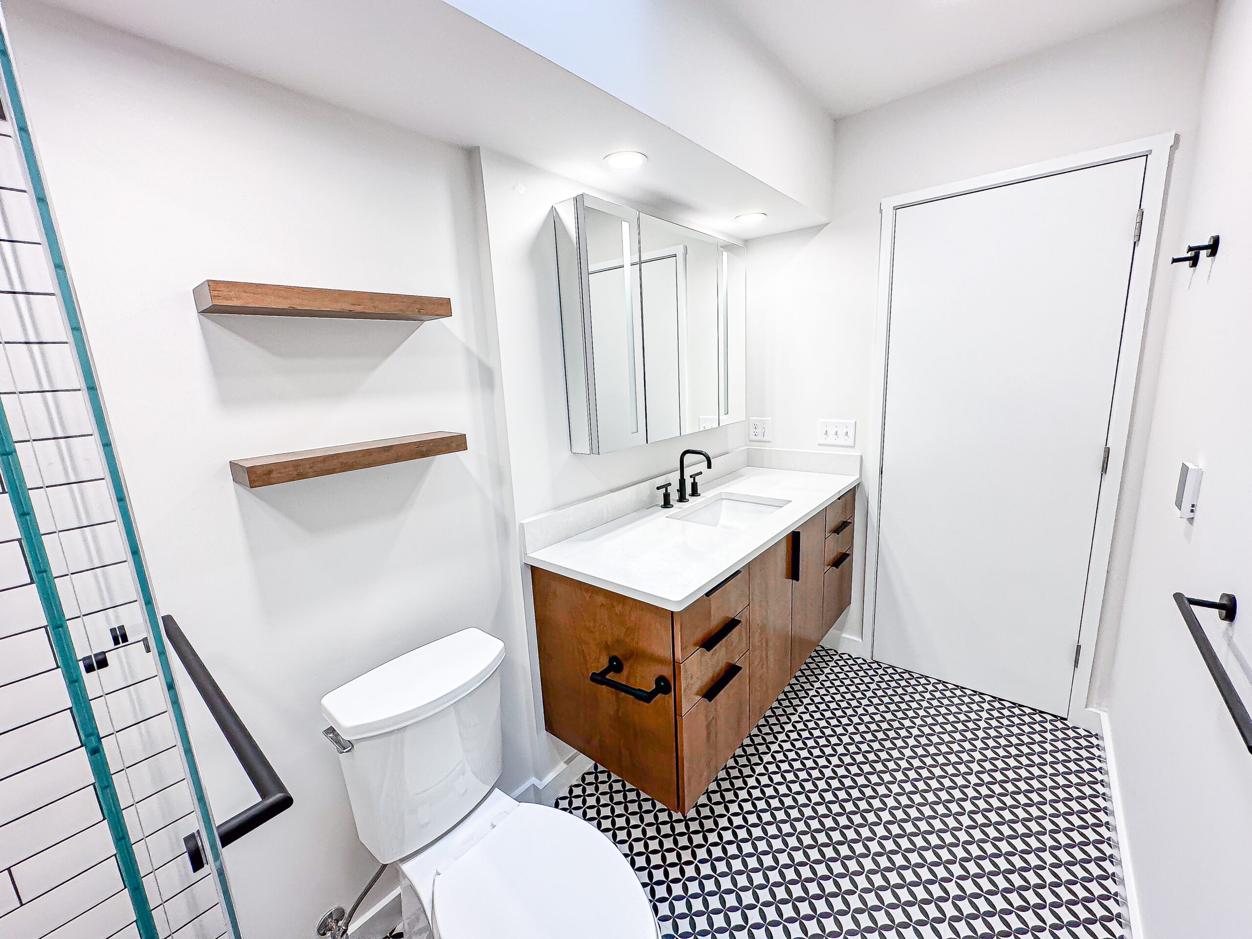 Northside Primary Bathroom Ann Arbor Remodeling